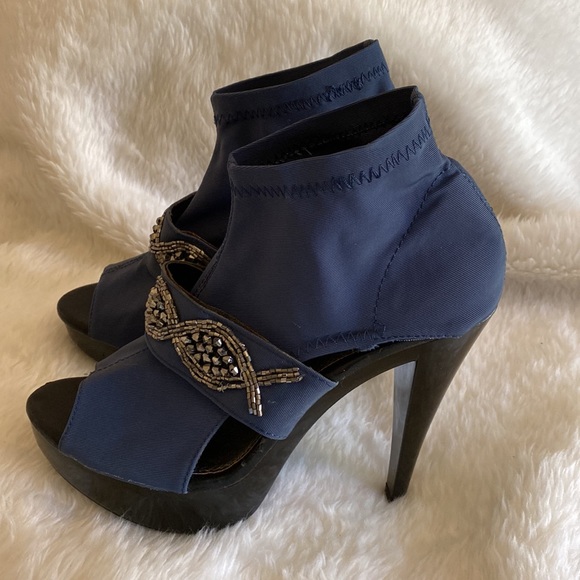 Vintage SOCK ANKLE Booties Stilettos Platform with Beaded Embellishment Size 7 - Picture 4 of 17